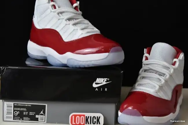 HYPE Cherry 11 CT8012-116 Air Jordan 0427